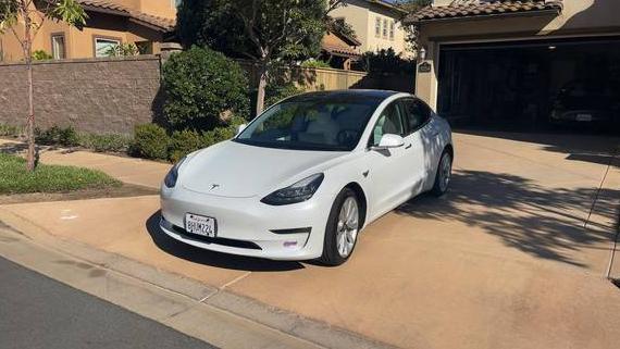TESLA MODEL 3 2018 5YJ3E1EA2JF169767 image TESLA MODEL 3 2018 5YJ3E1EA2JF169767 image